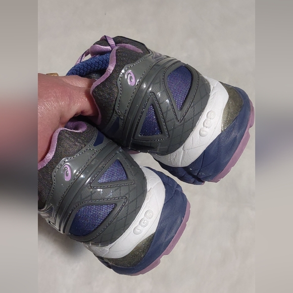 Asics Shoes For Women Size 10 - Picture 4 of 7